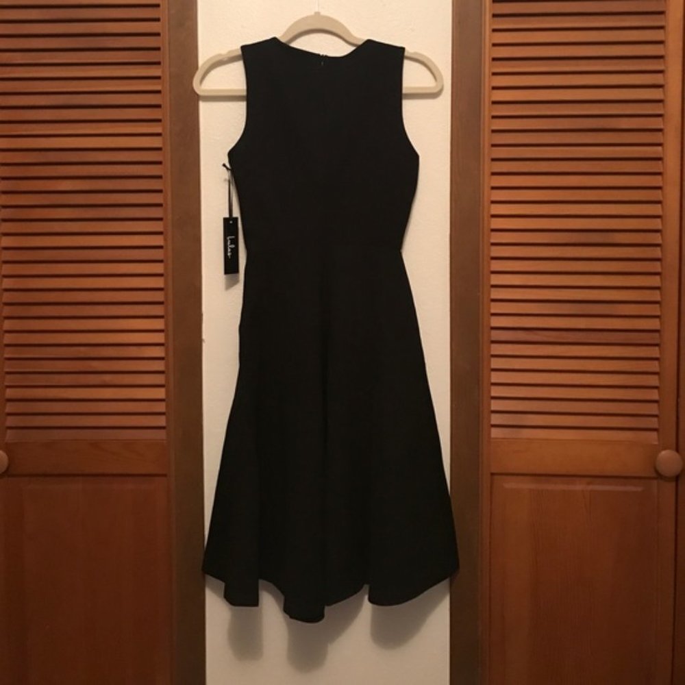 Lulu's Hello World Dress - Picture 5 of 7